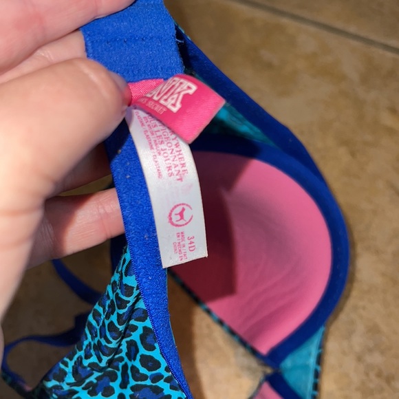 Pink Victoria’s secret Bra Size 34D - Picture 3 of 3